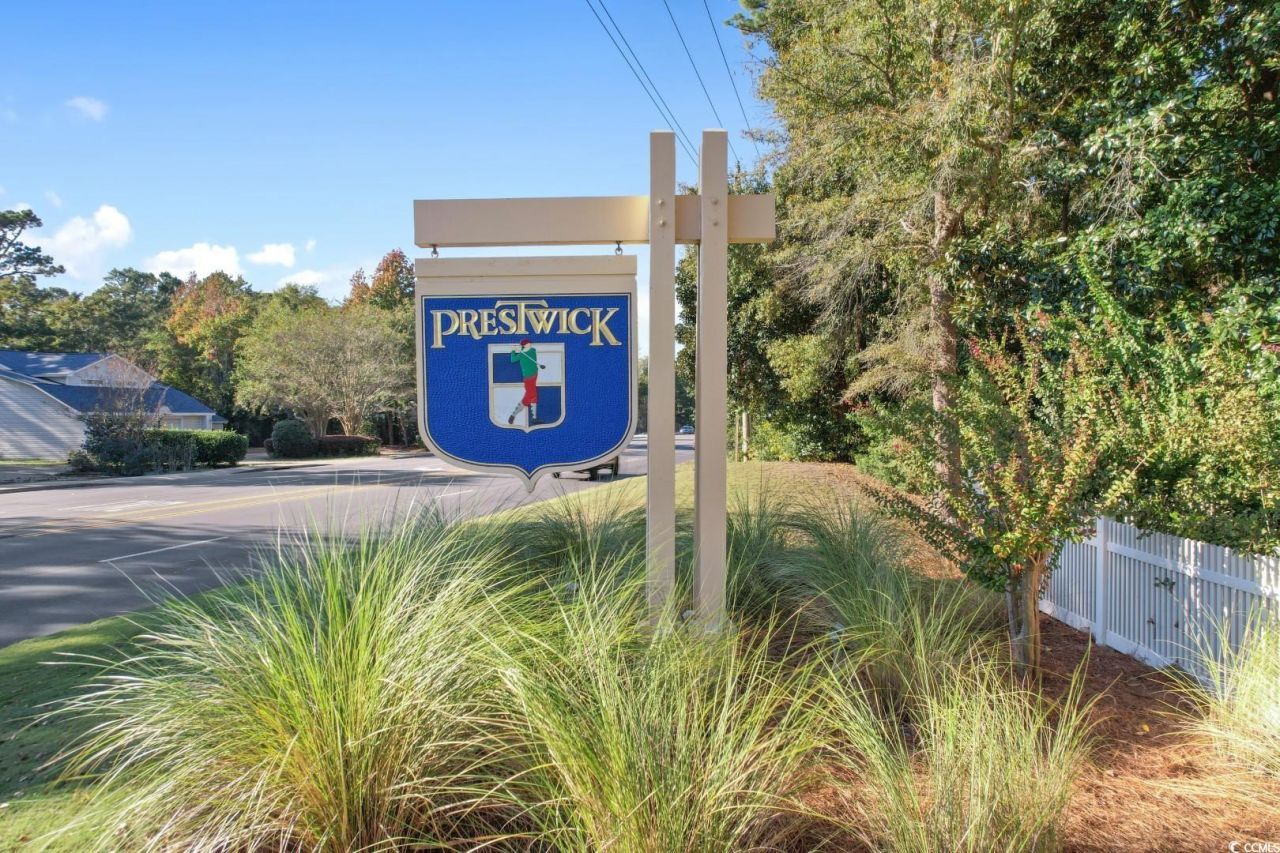 2077 N Berwick Dr. Photo 35