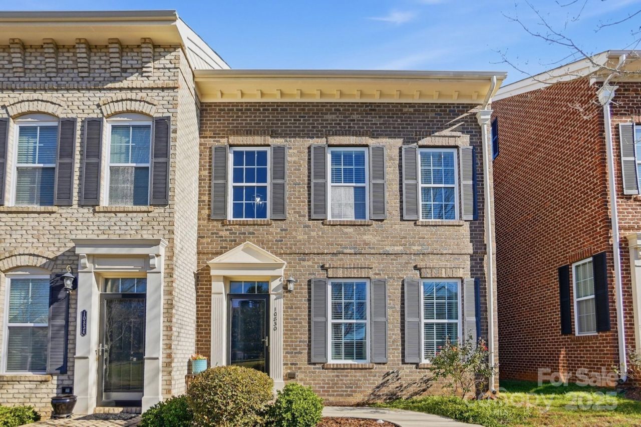 10830 Kemptown Square N, Mint Hill, NC 28227 Main Photo