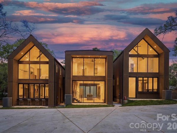 3614 Barclay Downs Drive, Unit 102, Charlotte, NC 28209