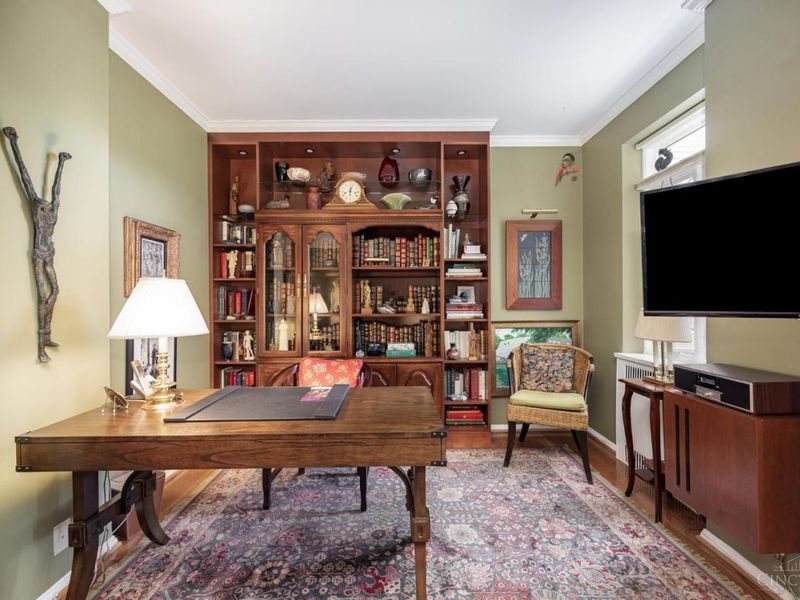 2374 Madison Road, Unit E2F, Cincinnati, OH 45208 Photo 12