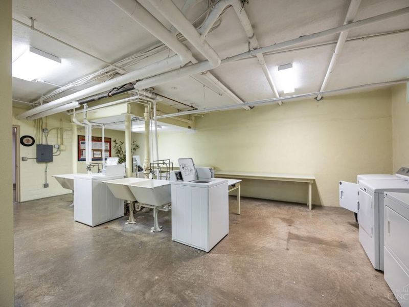 2374 Madison Road, Unit E2F, Cincinnati, OH 45208 Photo 36