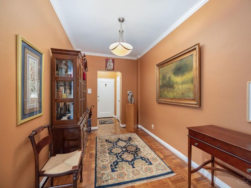 2374 Madison Road, Unit E2F, Cincinnati, OH 45208 Photo 7