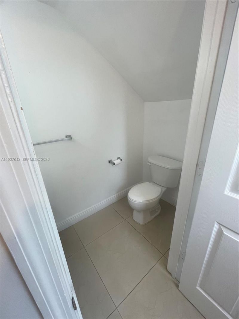 1658 Hayes St, Hollywood, FL 33020 Photo