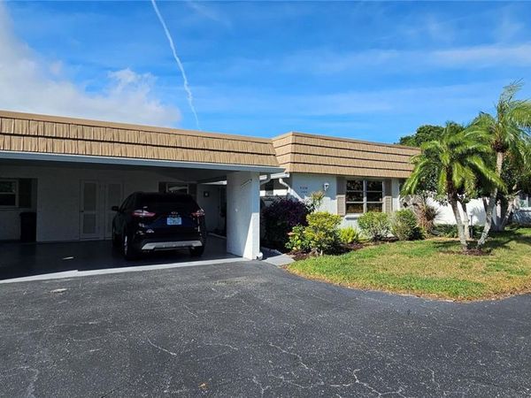 2009 RIVERBLUFF PARKWAY, Unit V334, SARASOTA, FL 34231