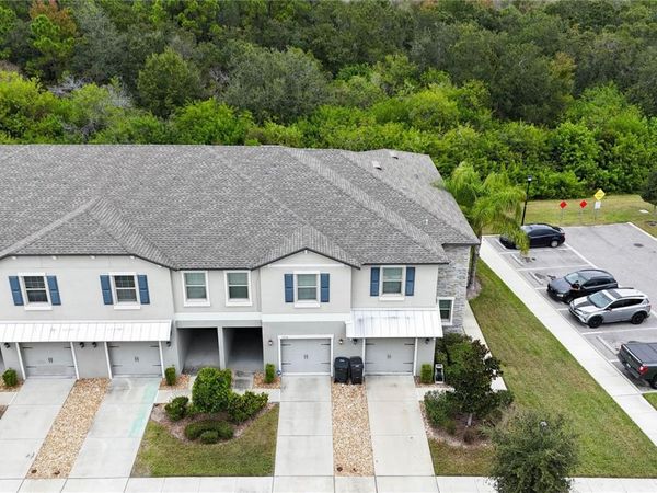 9776 PEMBROOKE PINES DRIVE, SUN CITY CENTER, FL 33573