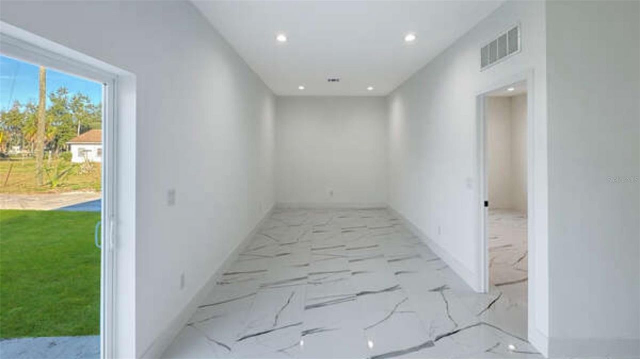 27 W 8th Street, Apopka, FL 32703 Photo
