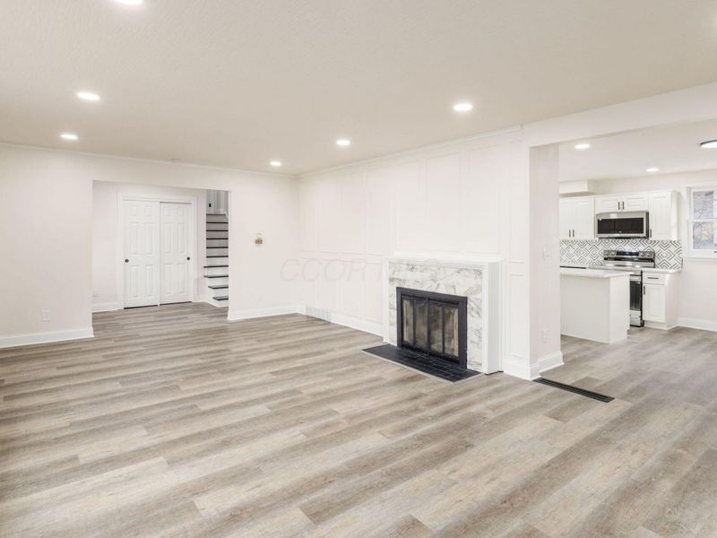 325 Starrett Court, Columbus, OH 43214 Photo 8