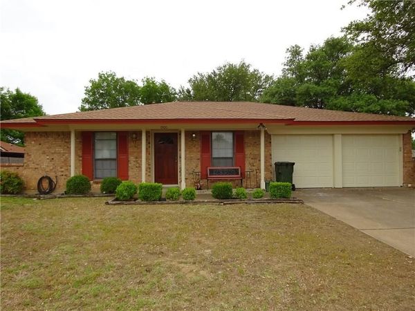 1900 Carla Avenue, Arlington, TX 76014