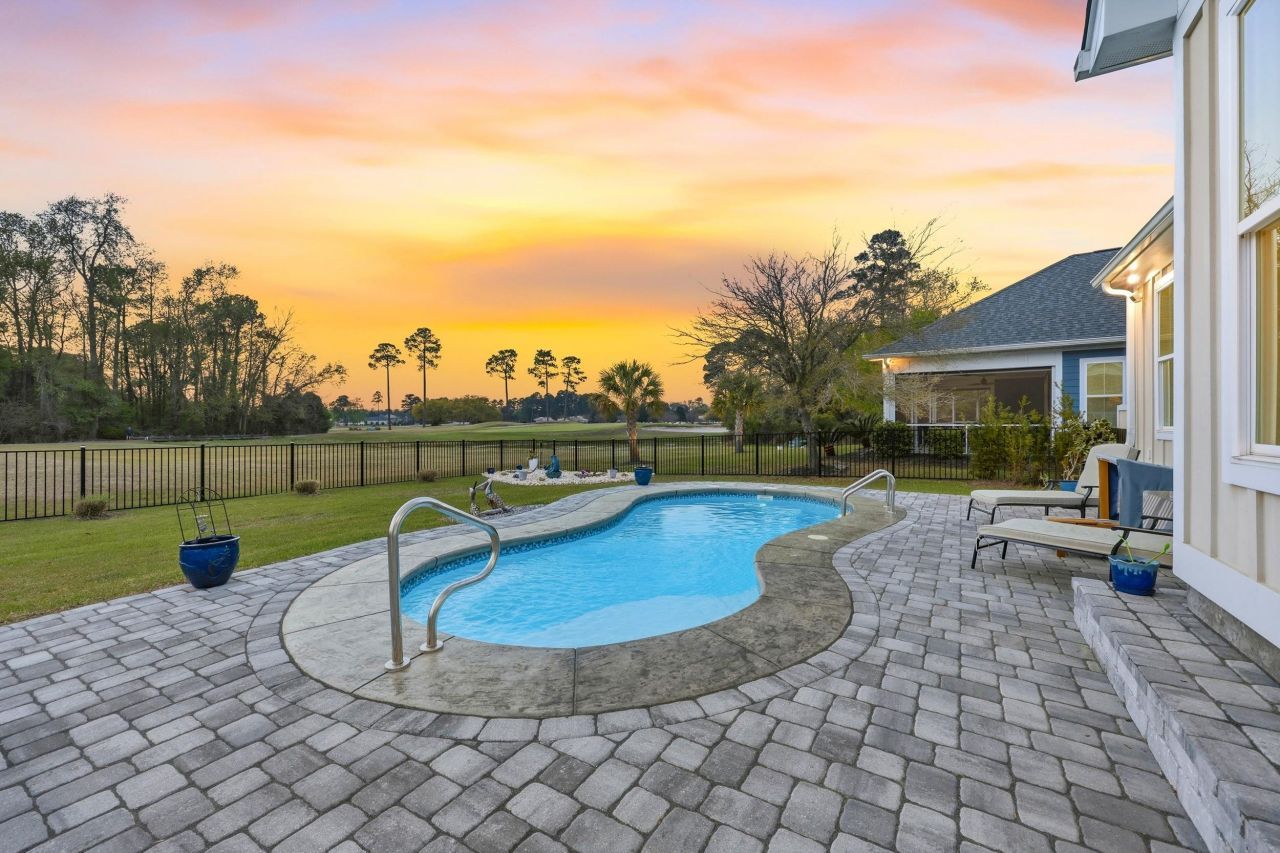 1004 Whooping Crane Dr. Photo 6