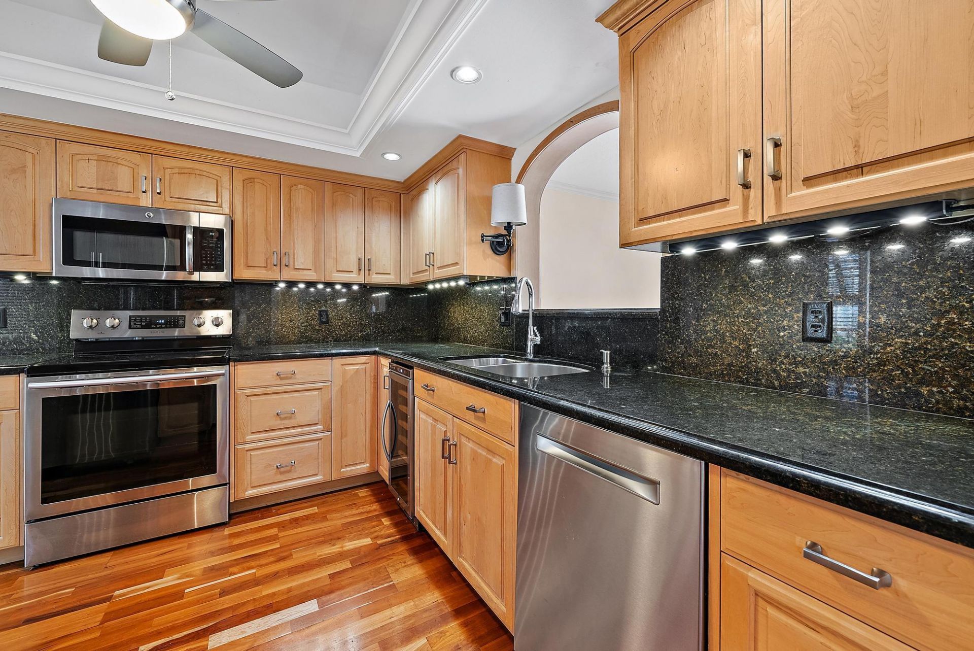 356 Golfview Road, Unit 805, North Palm Beach, FL 33408 Photo