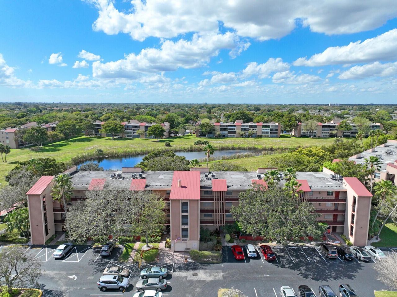 7300 Lake Cir Drive, Unit 301, Margate, FL 33063 Photo