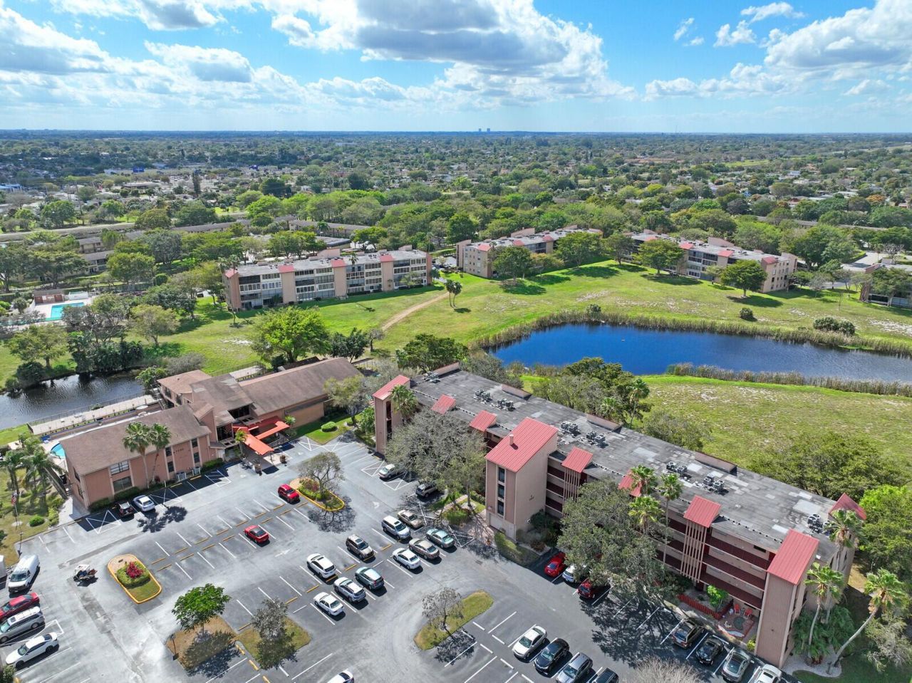 7300 Lake Cir Drive, Unit 301, Margate, FL 33063 Photo