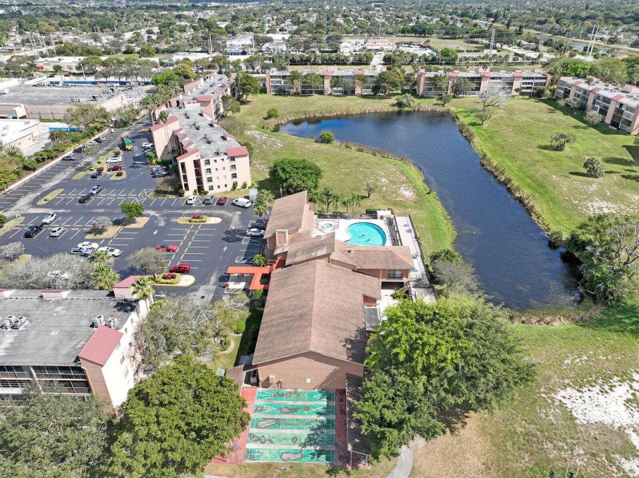 7300 Lake Cir Drive, Unit 301, Margate, FL 33063 Photo