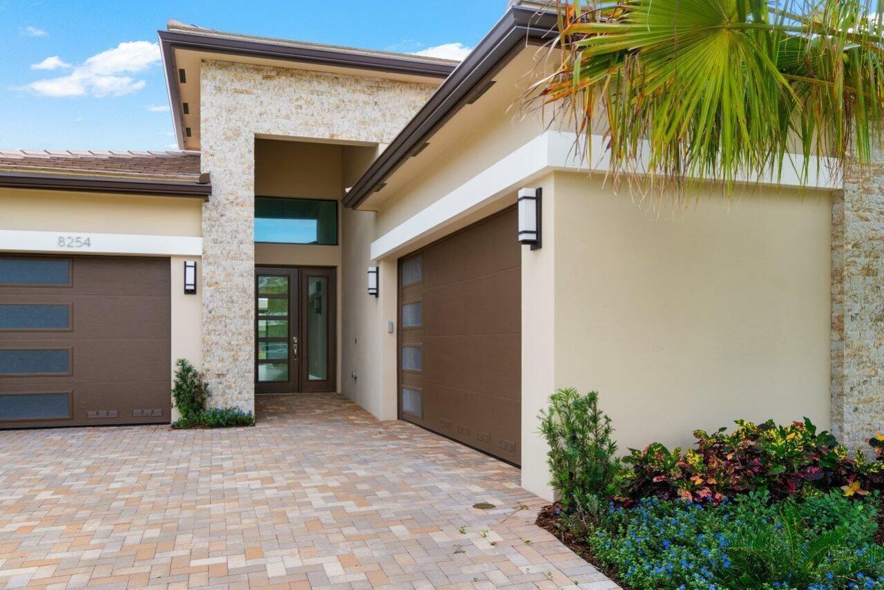 8254 Royal County Down Road, Boca Raton, FL 33434 Photo