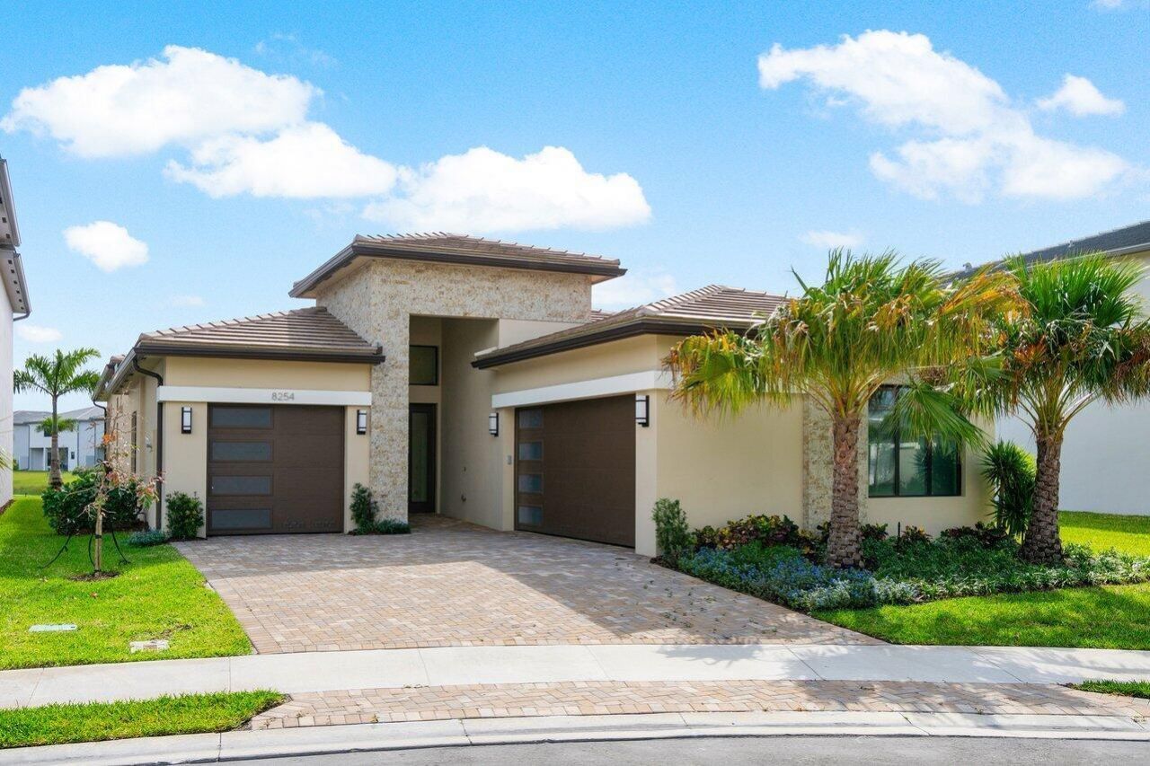 8254 Royal County Down Road, Boca Raton, FL 33434 Photo