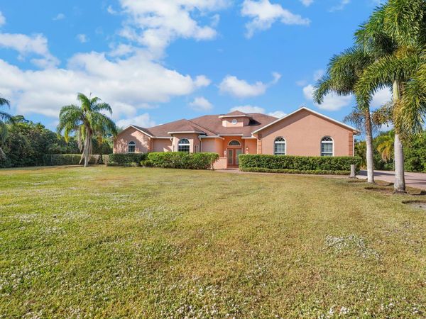 5125 Southwind Trail, Fort Pierce, FL 34951