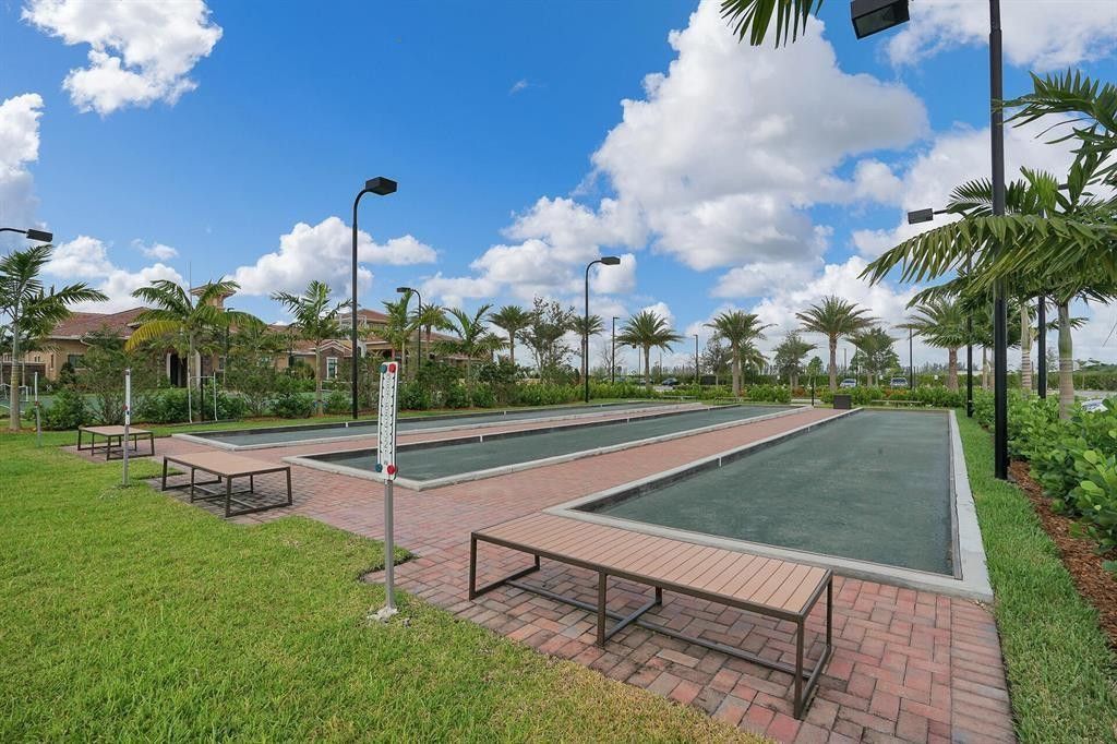 12095 E Bastille Circle, Parkland, FL 33076 Photo