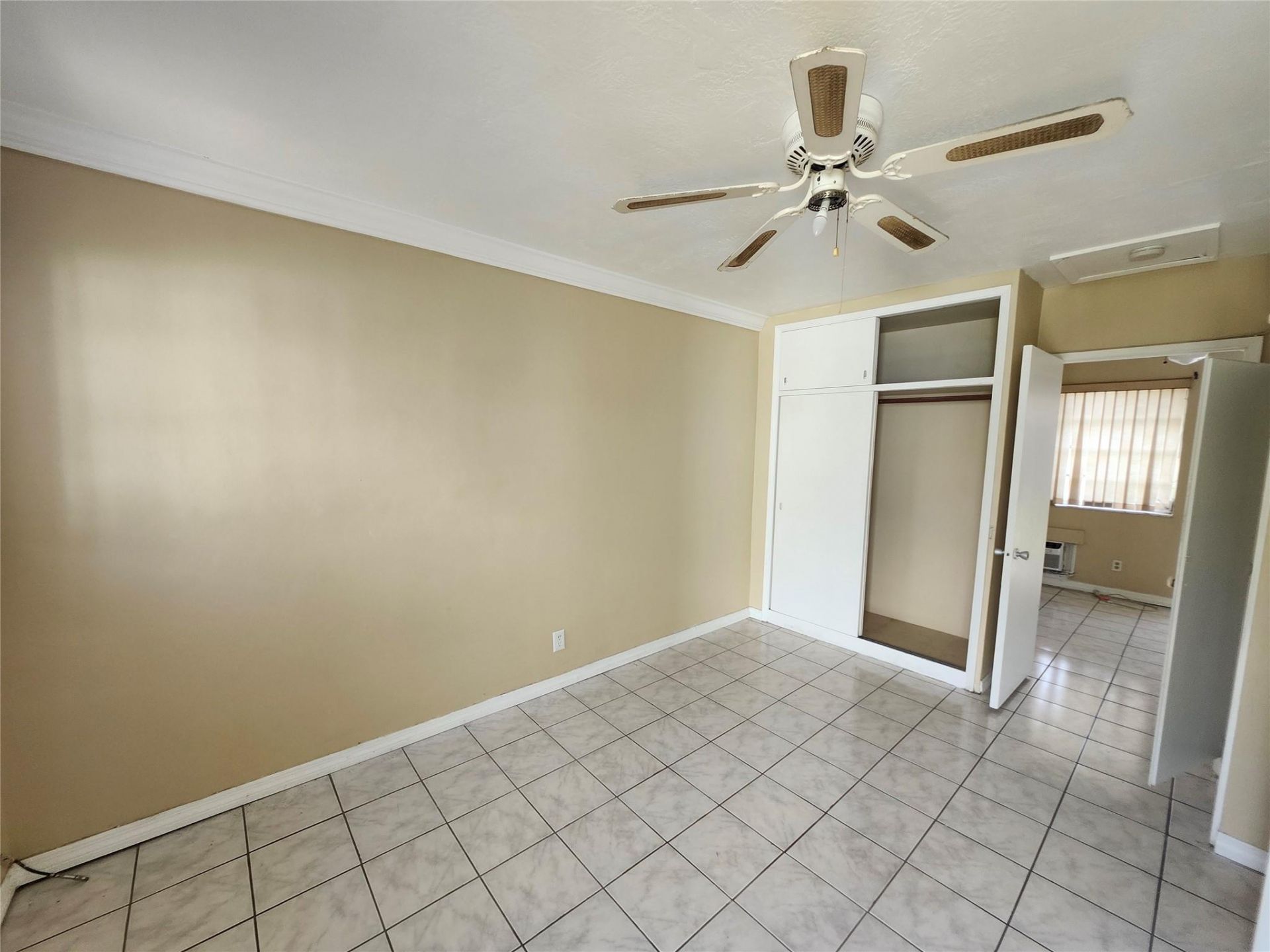 2211 Lincoln Street, Unit 9, Hollywood, FL 33020 Photo