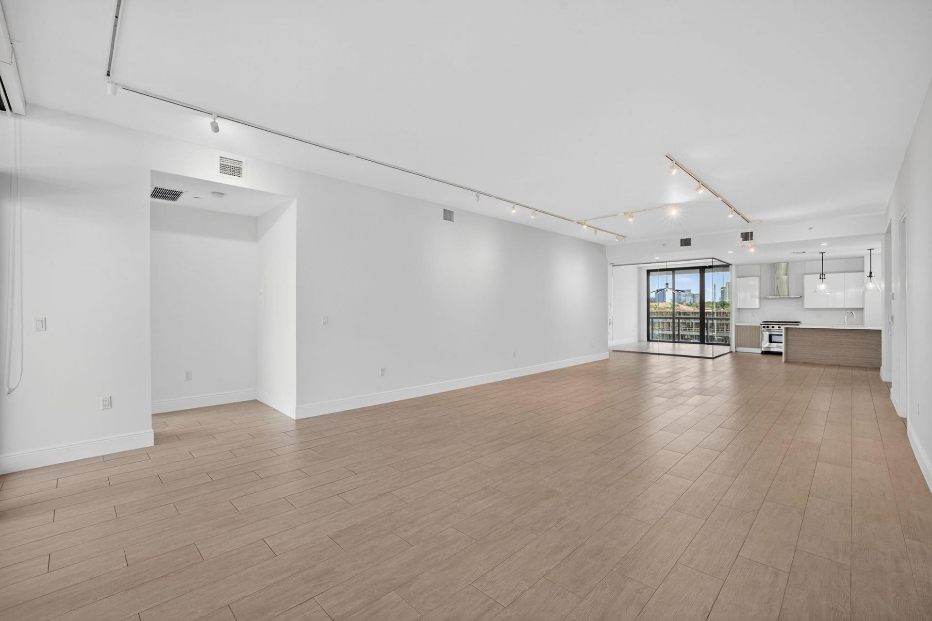 30 Isle Of Venice Dr, Unit 403, Fort Lauderdale, FL 33301 Photo