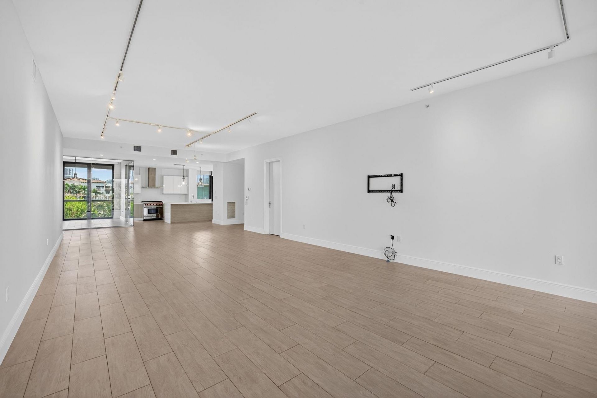 30 Isle Of Venice Dr, Unit 403, Fort Lauderdale, FL 33301 Photo