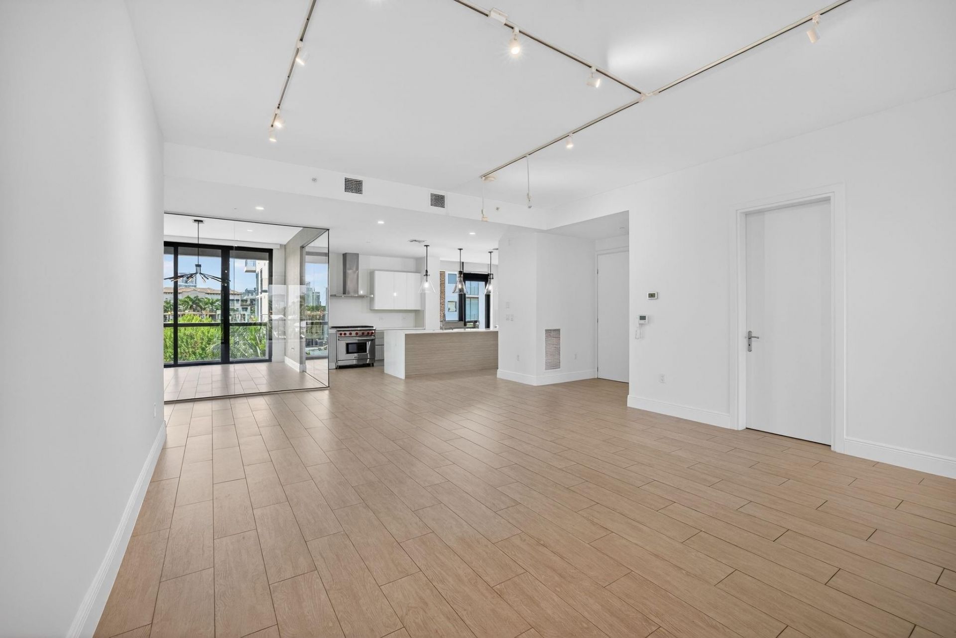 30 Isle Of Venice Dr, Unit 403, Fort Lauderdale, FL 33301 Photo