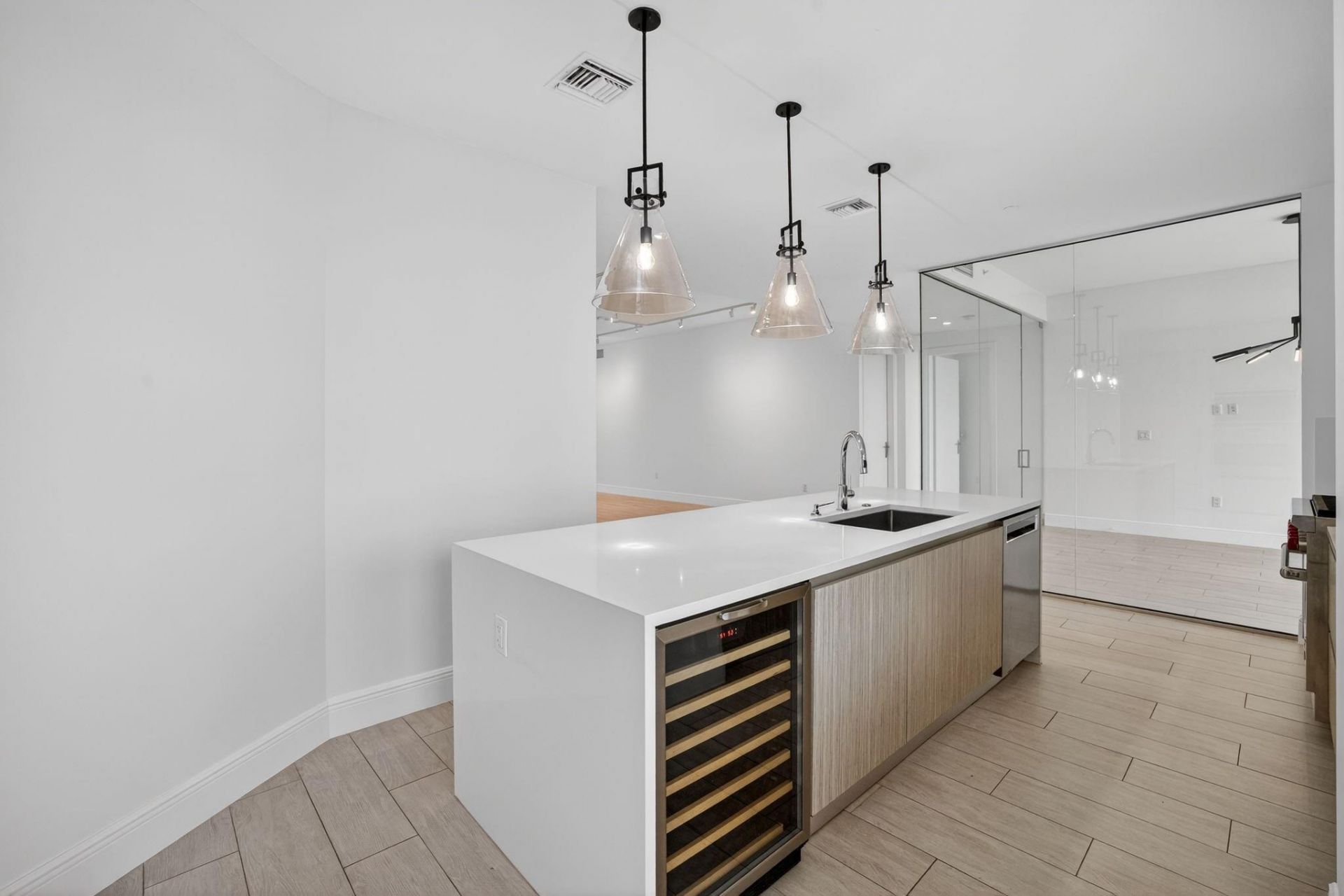 30 Isle Of Venice Dr, Unit 403, Fort Lauderdale, FL 33301 Photo