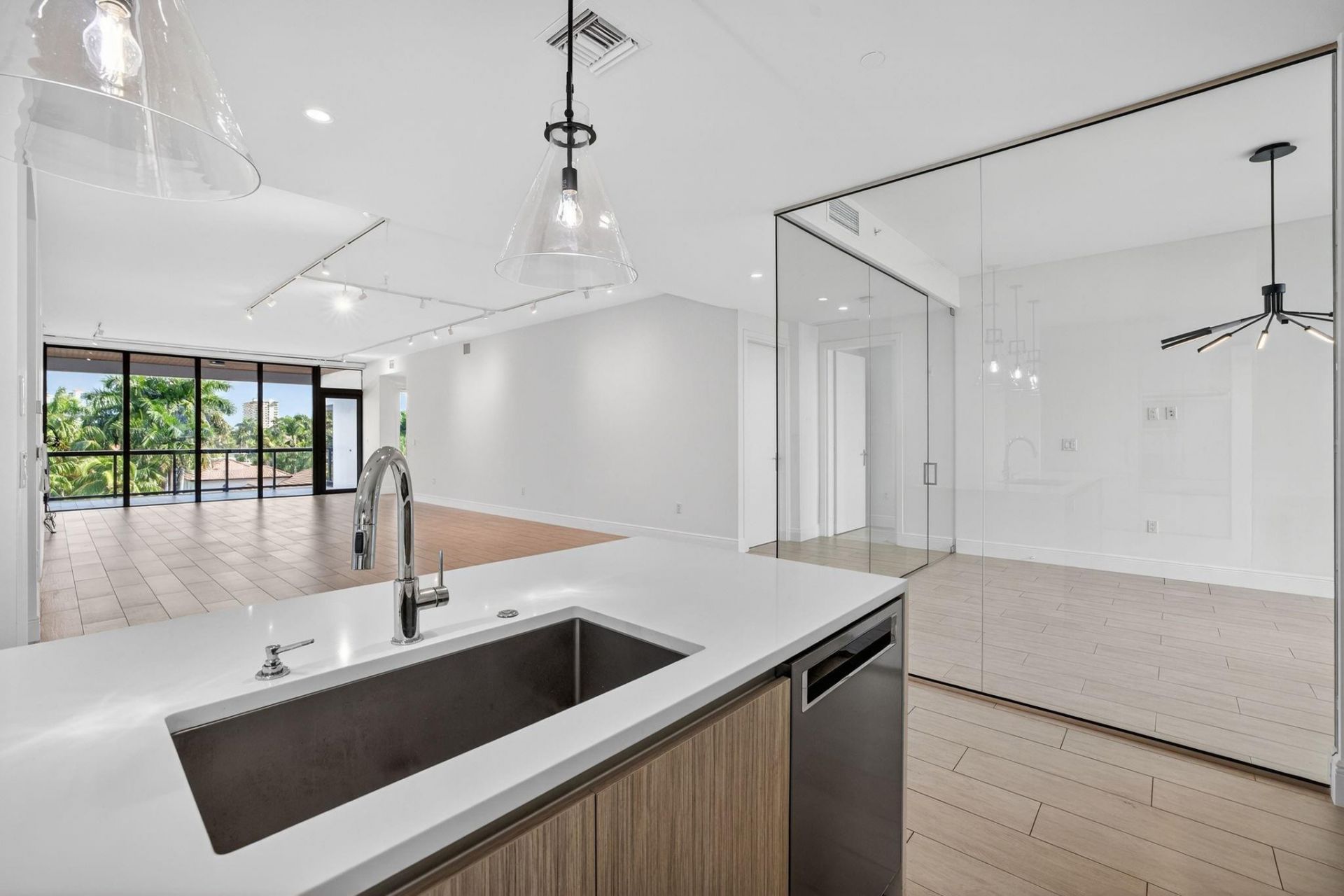 30 Isle Of Venice Dr, Unit 403, Fort Lauderdale, FL 33301 Photo