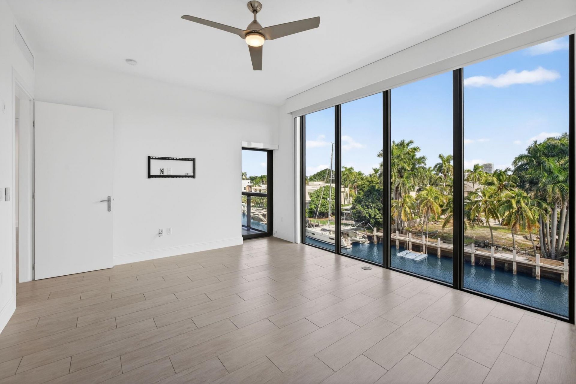 30 Isle Of Venice Dr, Unit 403, Fort Lauderdale, FL 33301 Photo