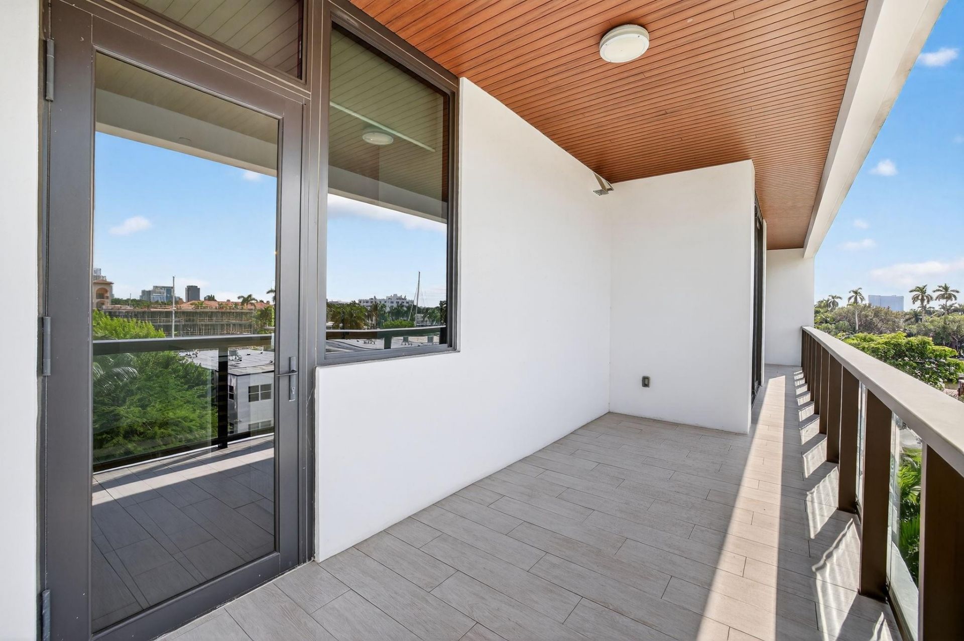 30 Isle Of Venice Dr, Unit 403, Fort Lauderdale, FL 33301 Photo