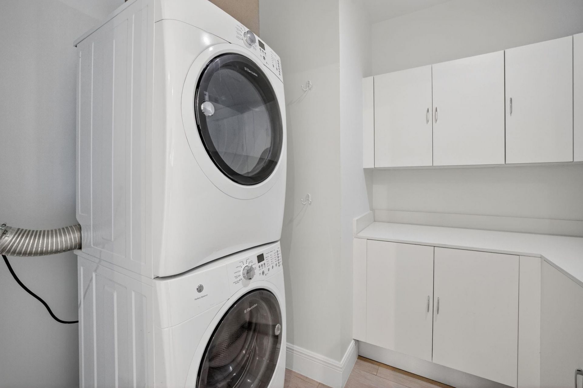 30 Isle Of Venice Dr, Unit 403, Fort Lauderdale, FL 33301 Photo