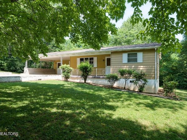 1940 Harris Rd, Knoxville, TN 37924