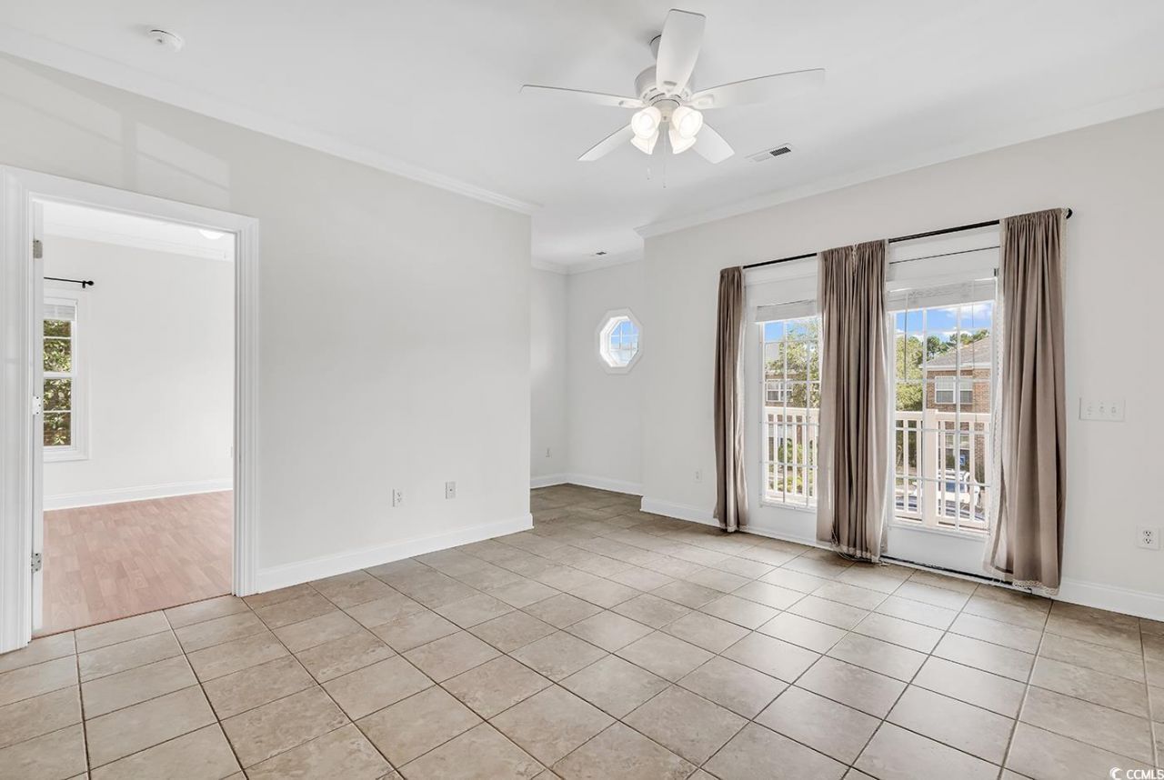 2061 Silvercrest Dr. Photo 5