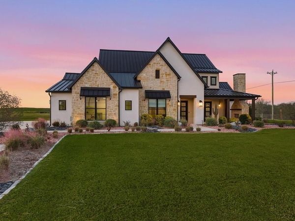 122 Ozro Road, Maypearl, TX 76084