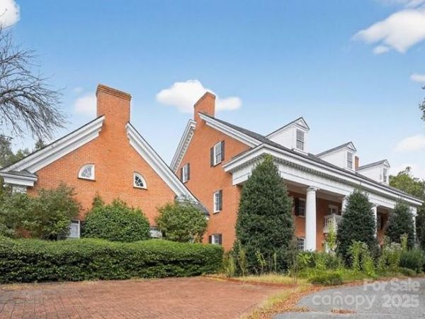 1486 Knolls Drive, Newton, NC 28658