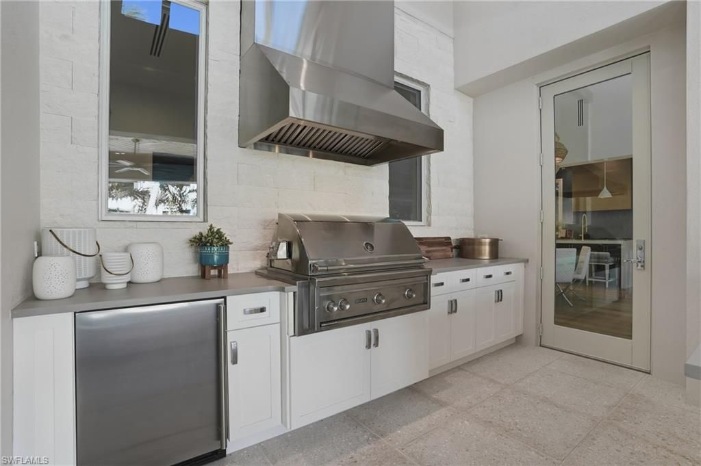 185 North Lake Dr, Naples, FL 34102 Photo