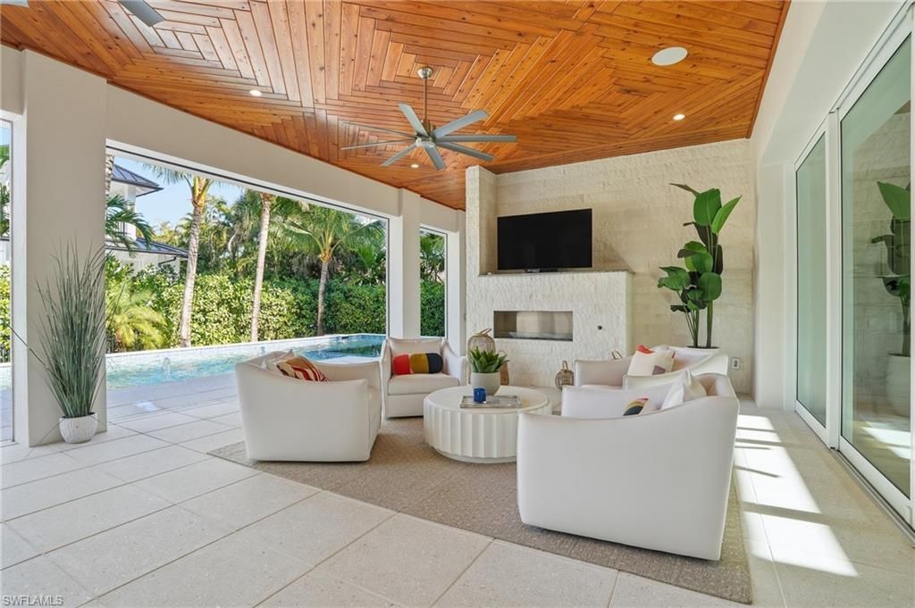 185 North Lake Dr, Naples, FL 34102 Photo