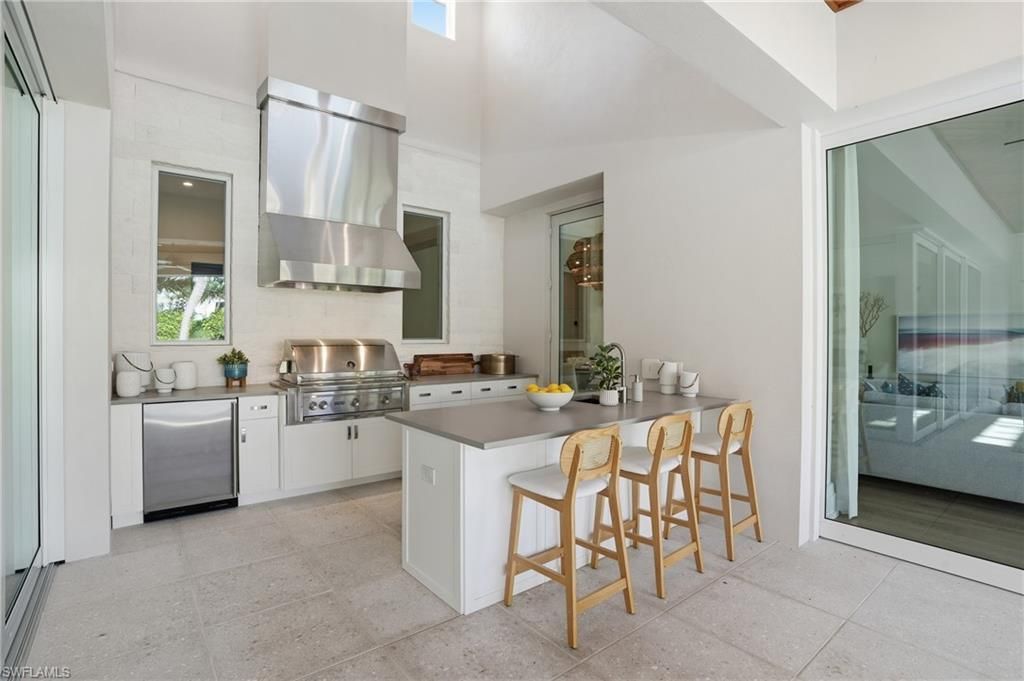 185 North Lake Dr, Naples, FL 34102 Photo