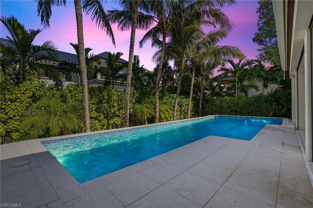 185 North Lake Dr, Naples, FL 34102 Photo