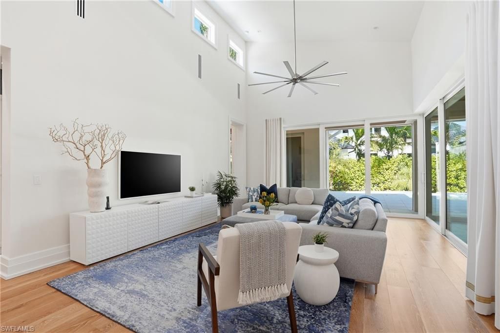 185 North Lake Dr, Naples, FL 34102 Photo