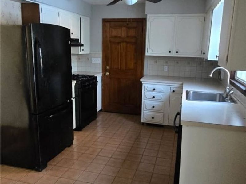 7159 Springdale Drive, Brookfield, OH 44403 Photo 16
