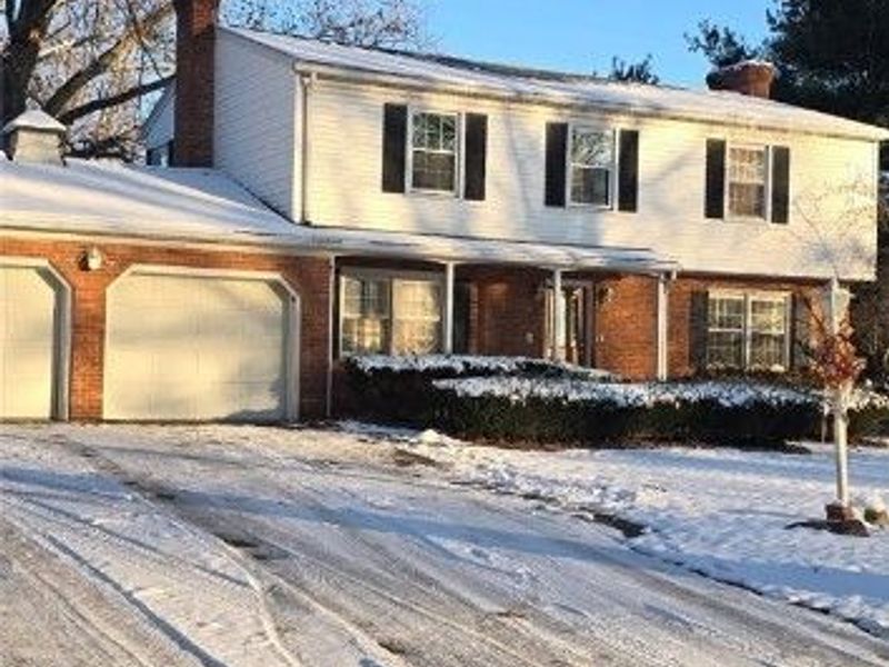 7159 Springdale Drive, Brookfield, OH 44403 Photo 2