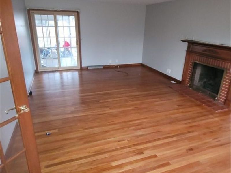 7159 Springdale Drive, Brookfield, OH 44403 Photo 6