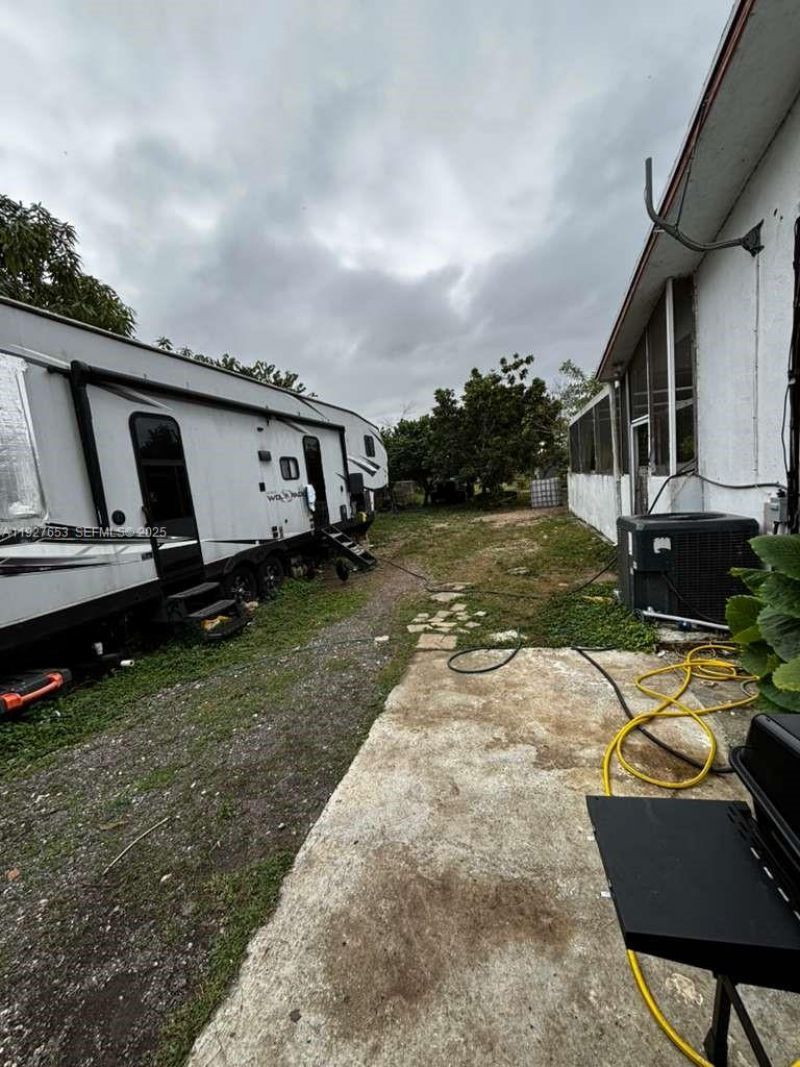 21160 SW 328th St, Homestead, FL 33030 Photo