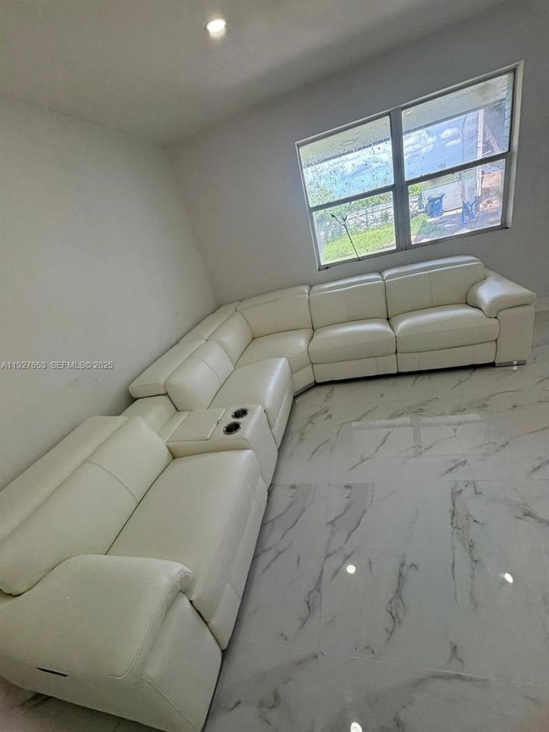 21160 SW 328th St, Homestead, FL 33030 Photo