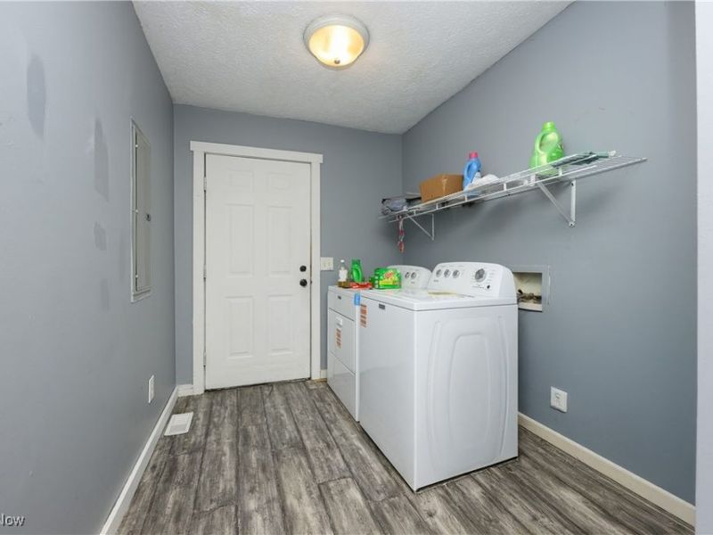 8200 Cutler Road SW, Sherrodsville, OH 44675 Photo 23