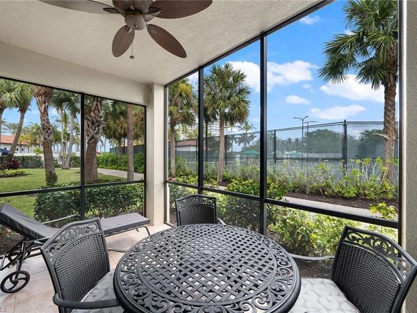 1015 Sandpiper ST, Unit D105, NAPLES, FL 34102
