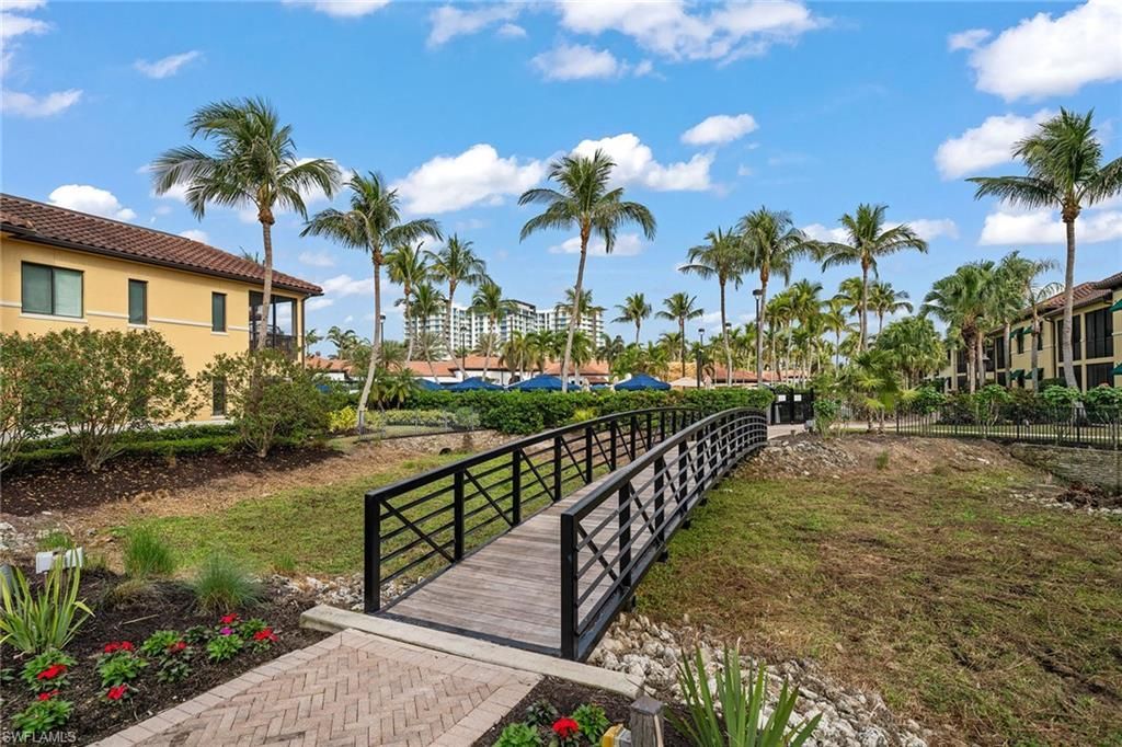 1015 Sandpiper St, Unit D105, Naples, FL 34102 Photo