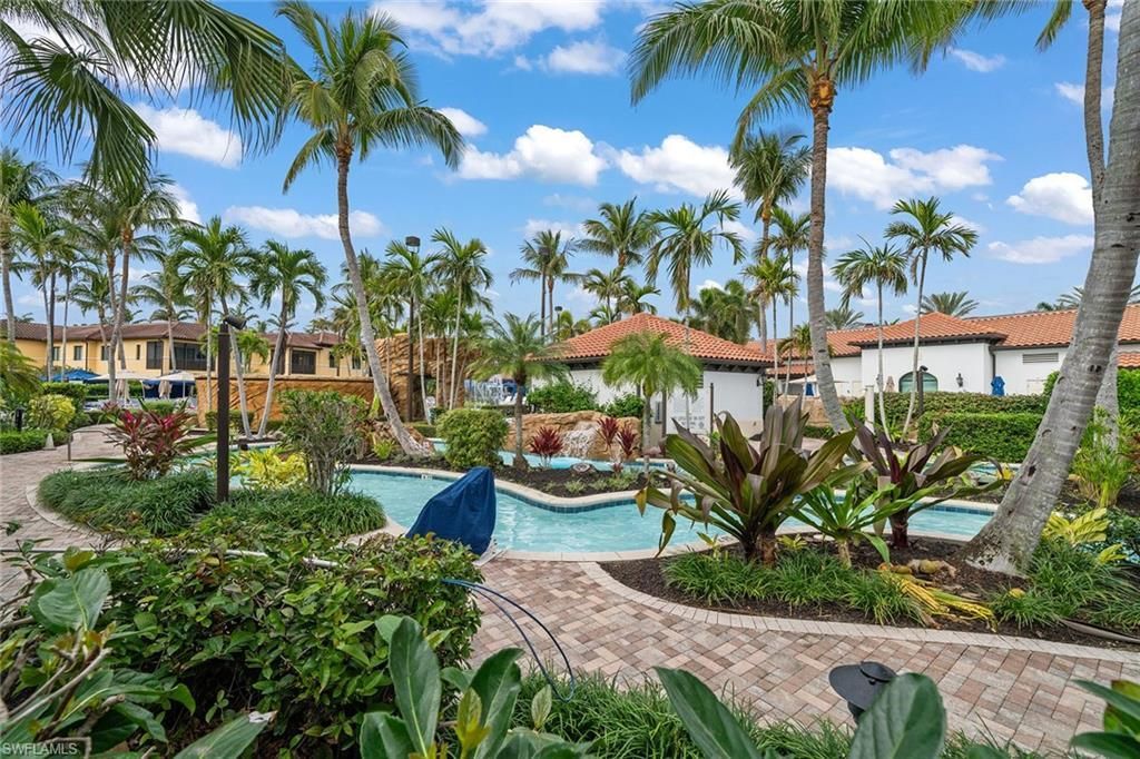 1015 Sandpiper St, Unit D105, Naples, FL 34102 Photo