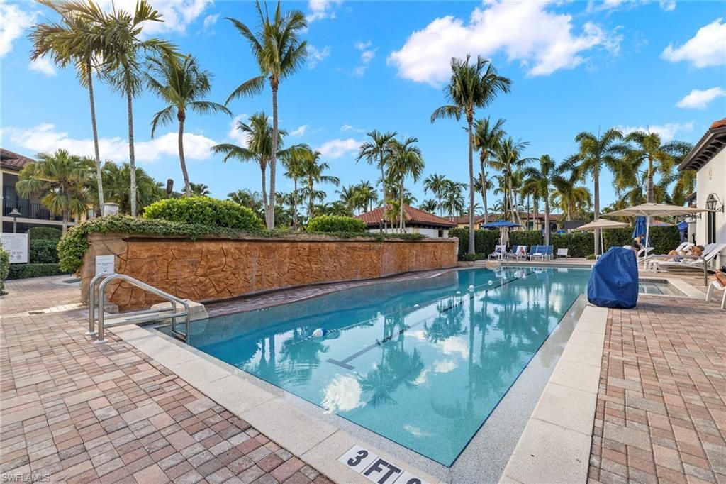 1015 Sandpiper St, Unit D105, Naples, FL 34102 Photo