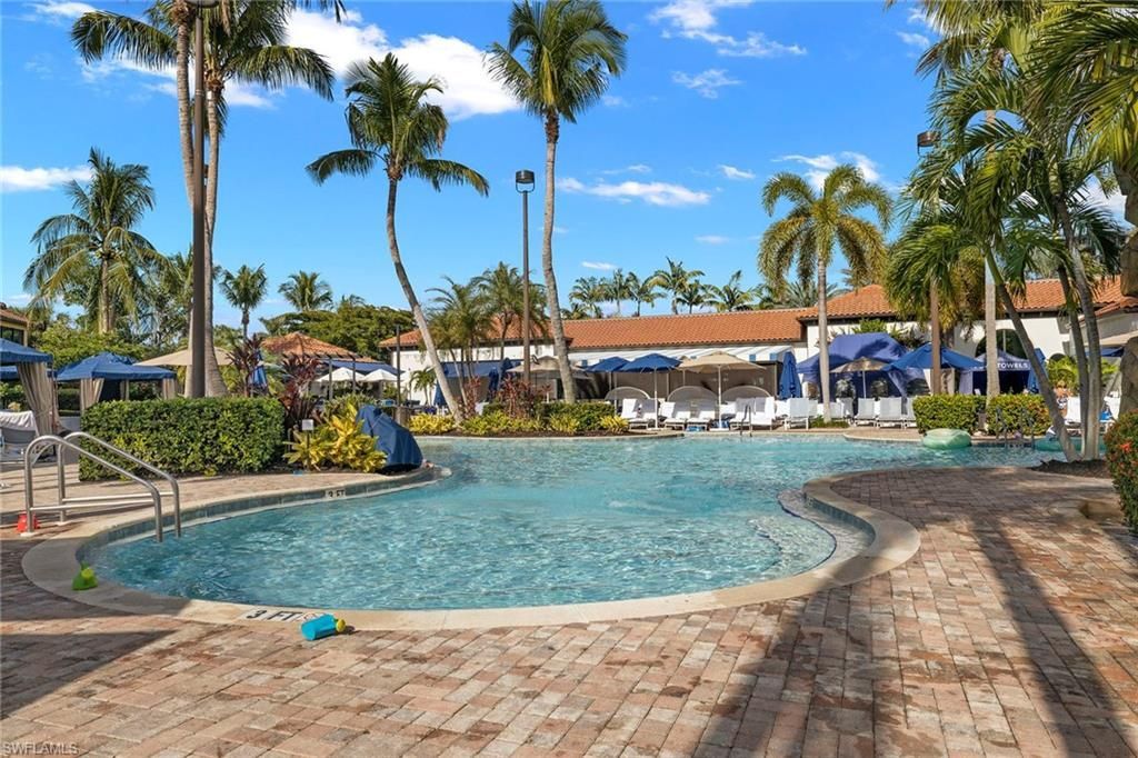1015 Sandpiper St, Unit D105, Naples, FL 34102 Photo